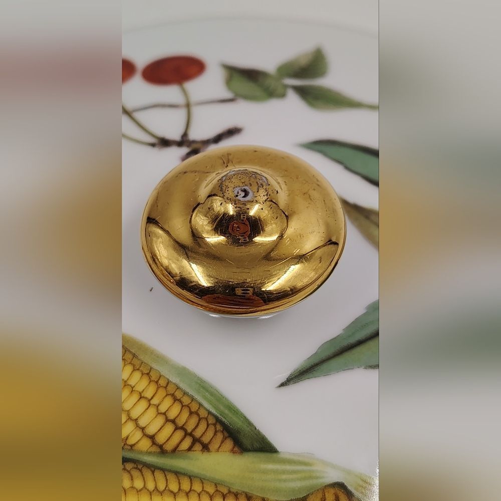 Royal Worcester Evesham Vintage White & Gold Porcelain Covered Serving Dish - Picture 12 of 16